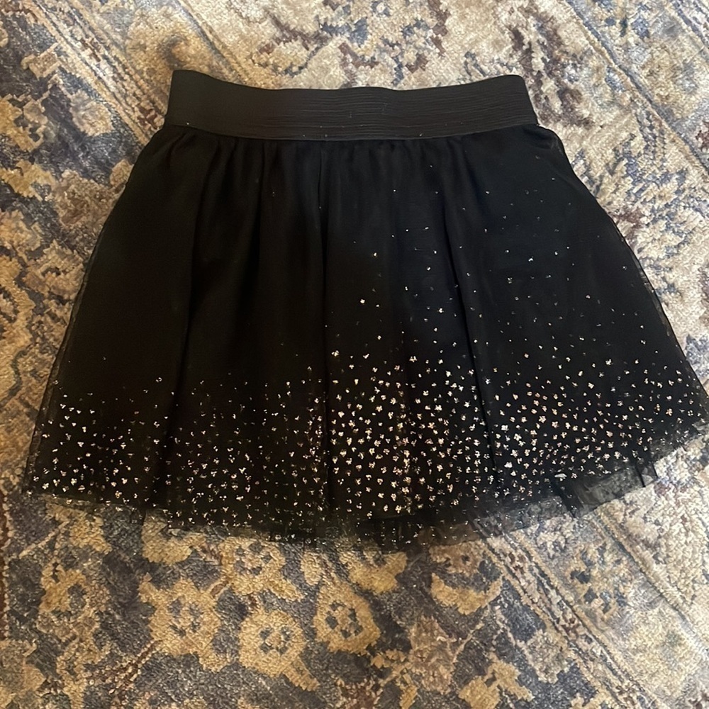 Lot of 3 little girls skirts. - Picture 2 of 7